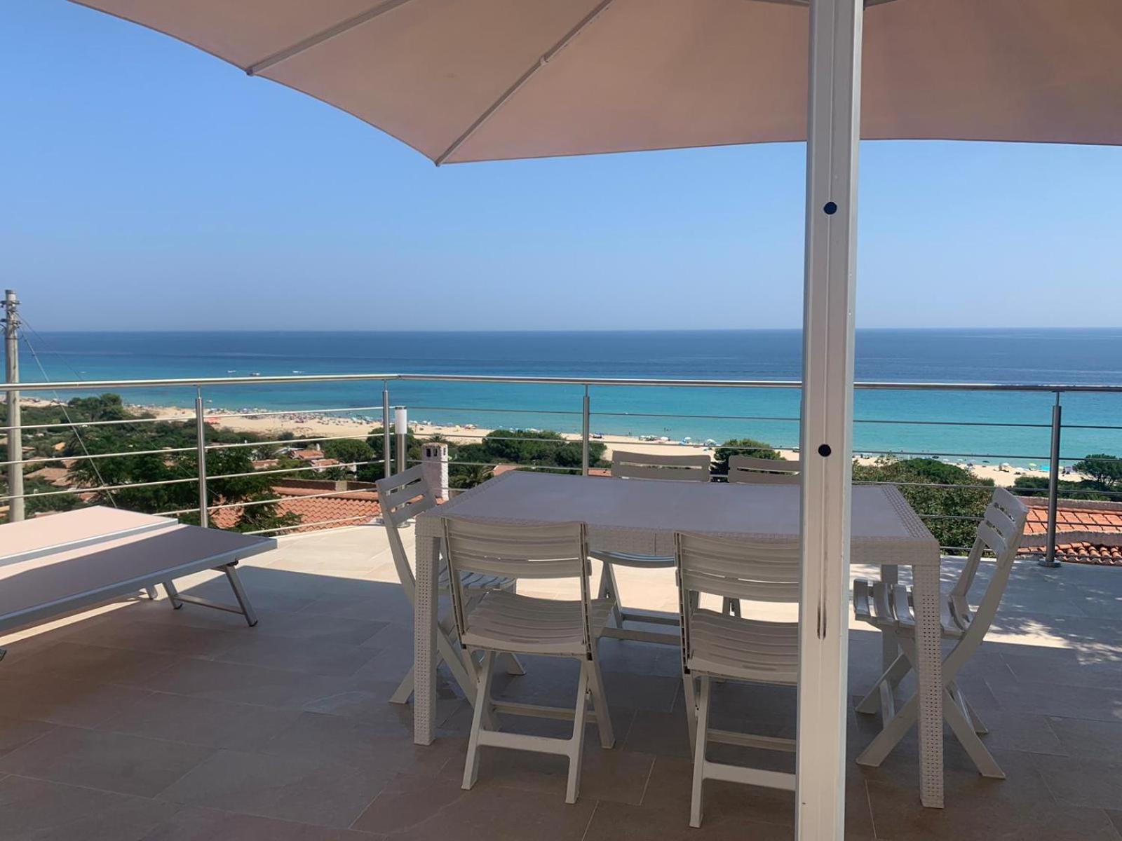 La Terrazza Sull'Alba Vila Costa Rei Exterior foto