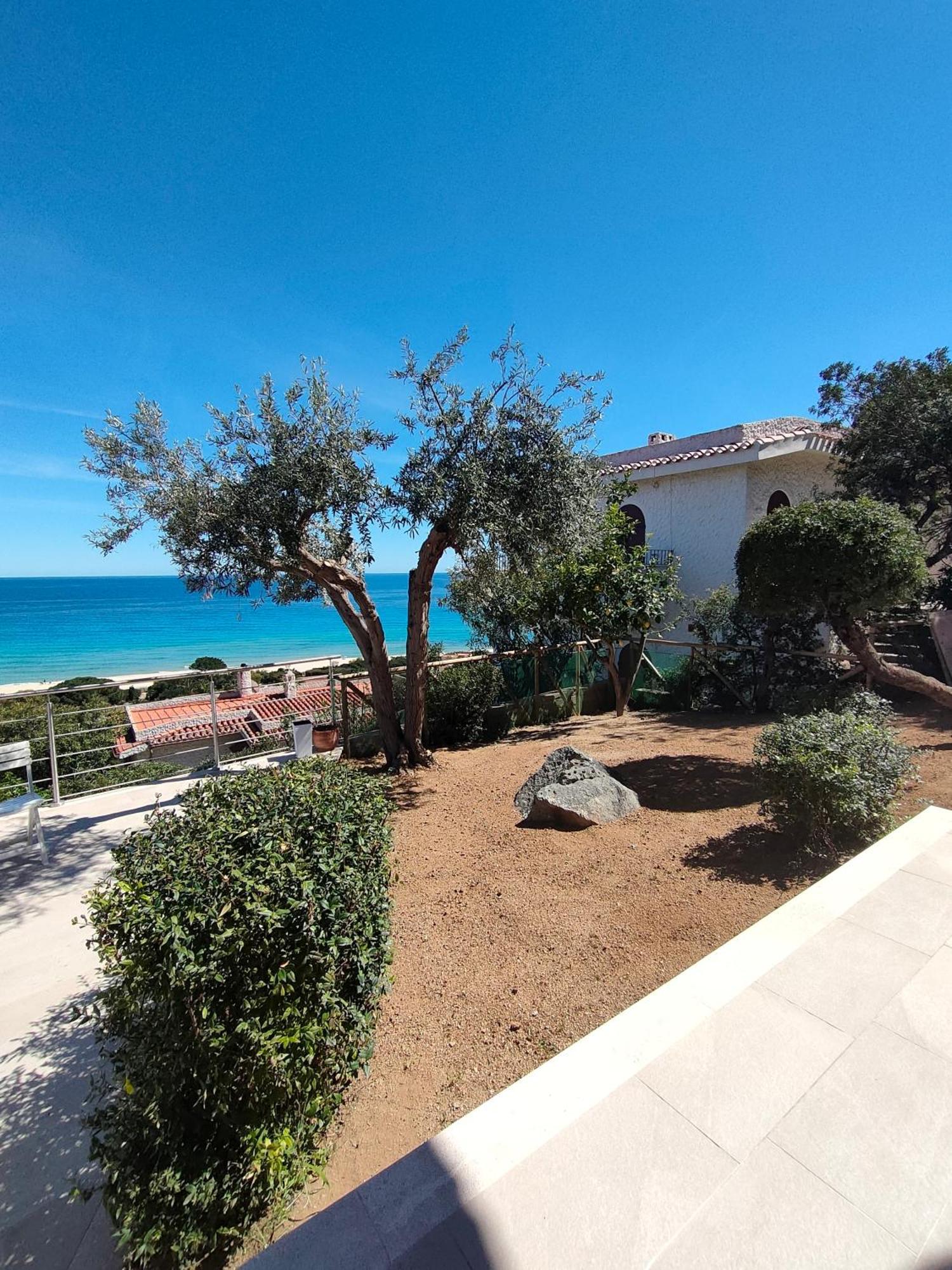La Terrazza Sull'Alba Vila Costa Rei Exterior foto
