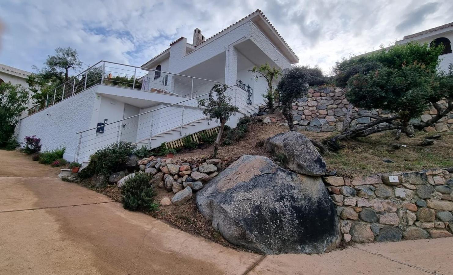 La Terrazza Sull'Alba Vila Costa Rei Exterior foto